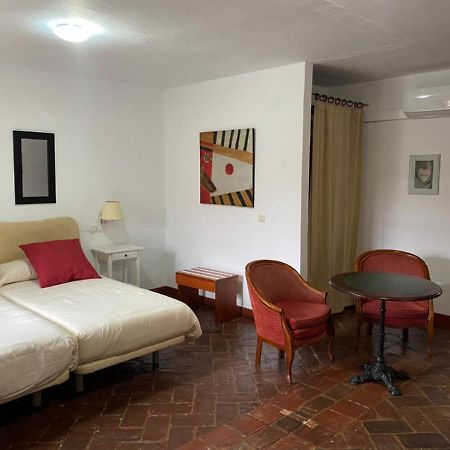 Casas Rurales Monasterio De Rocamador Almendral 외부 사진