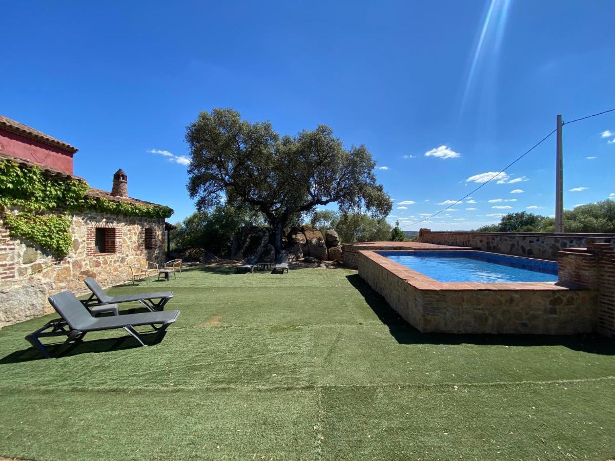 Casas Rurales Monasterio De Rocamador Almendral 외부 사진