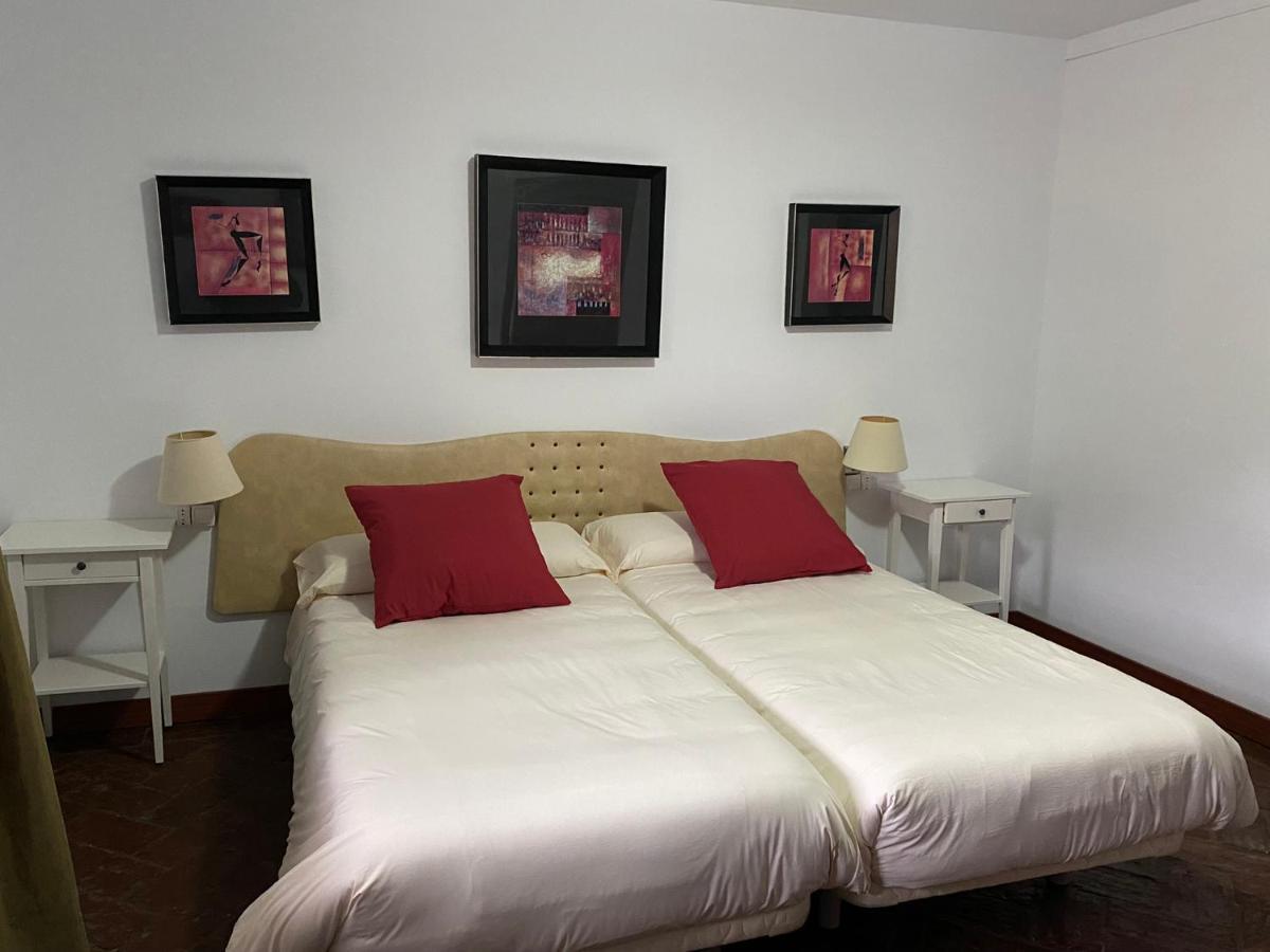 Casas Rurales Monasterio De Rocamador Almendral 외부 사진